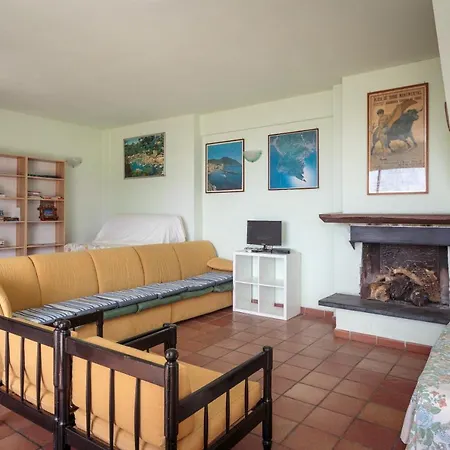 Entire With Pool In Cinque Terre No001